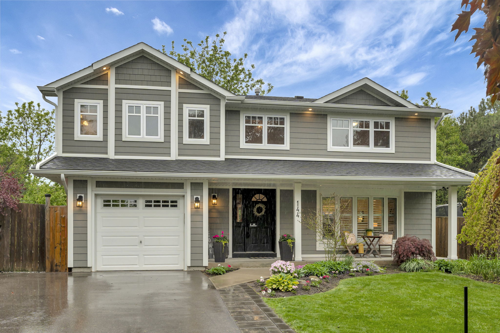 144 MacDonald Cres
